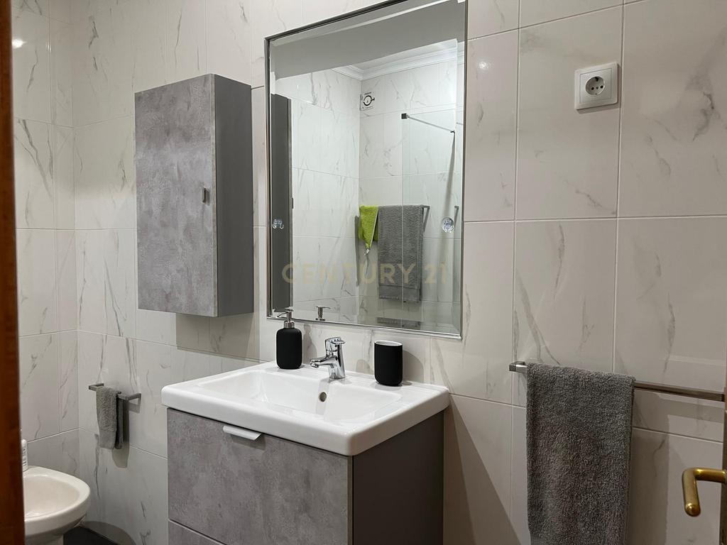 Apartamento T3 na Golegã – Conforto, Espaço e Localização Privilegiada - Image 6